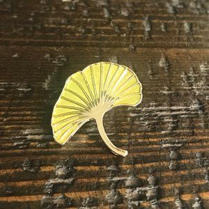 Gingko Leaf Gold on Gold Pin Brooch NEW! 1114x2